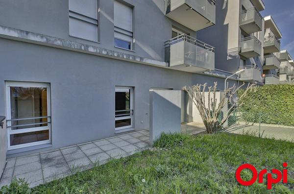 Appartement à vendre    3 pièces • 64 m2 L'Isle-d'Abeau