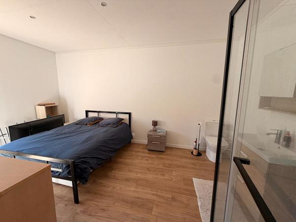 Maison 4 pièces Salles 84 m² - 3 chambres 1 bureau - garage centre-ville