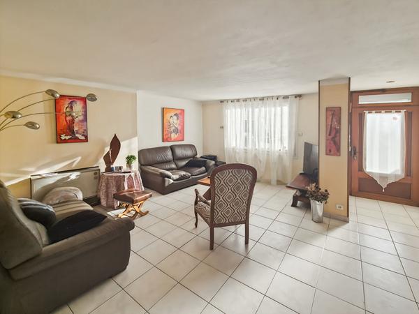 Maison de bourg 3 chambres 122 m² habitables