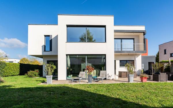 Maison à vendre    6 pièces • 209,85 m2 Chessy