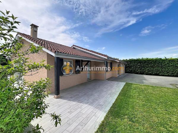 Vente                                                      Maison
                        
                     6 pièces                      128 m2                     à Bourgoin-Jallieu