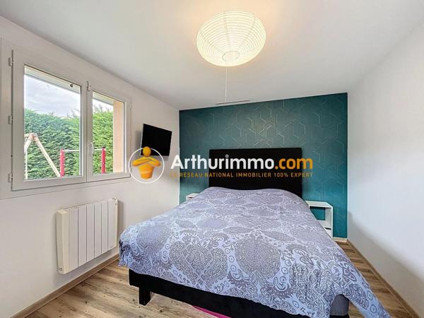 Vente                                                      Maison
                        
                     6 pièces                      128 m2                     à Bourgoin-Jallieu