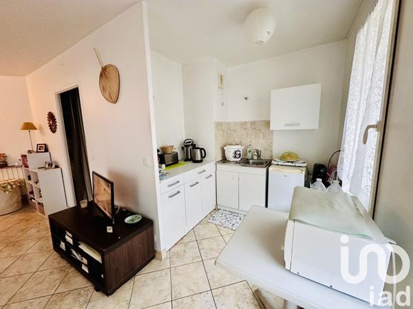Appartement 2 pièces de 44 m² à Lucé (28110)