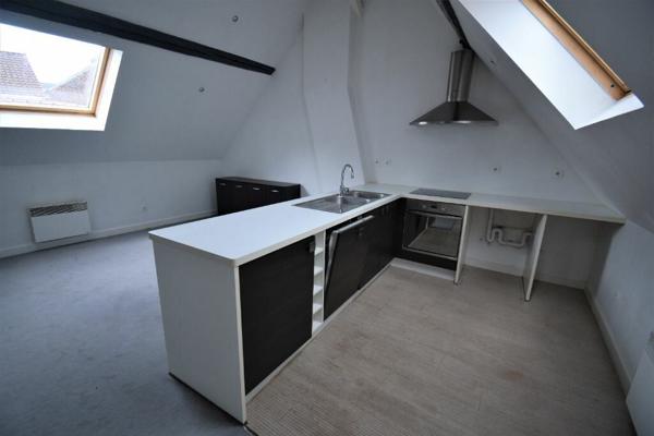 Appartement à louer  1 pièce • 36,74 m2 Saint-Amand-les-Eaux