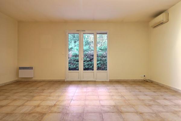 Rognonas (13870) Maison individuelle de plain-pied de 108m² sur parcelle de 575m² - ROGNONAS