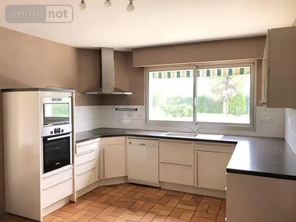 Achat - Maison Soulaire-et-Bourg 49460 7 pièces 138 m 2 2387 m 2
