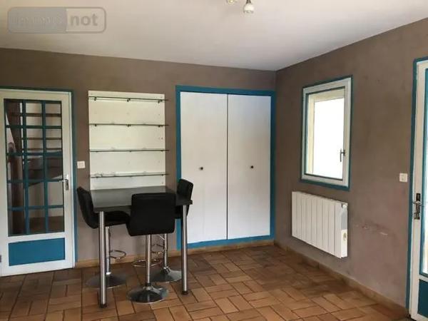 Achat - Maison Soulaire-et-Bourg 49460 7 pièces 138 m 2 2387 m 2