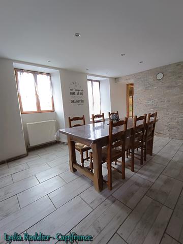 Maison 143 m2 – 4 chambres – terrain 370 m2– terrasse -PUY GUILLAUME (63290)