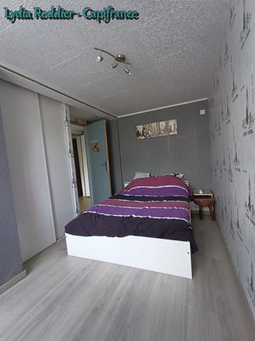 Maison 143 m2 – 4 chambres – terrain 370 m2– terrasse -PUY GUILLAUME (63290)