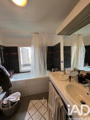 Maison à vendre 7 pièces 141 m² Le Port-Marly