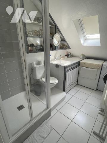 Mancelle 4 chambres, jardin de ville, garage