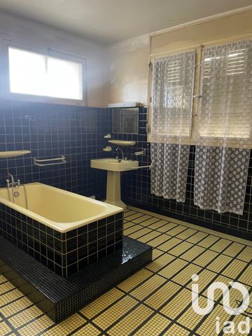 Maison à vendre 5 pièces 142 m² Sainte-Foy-la-Grande