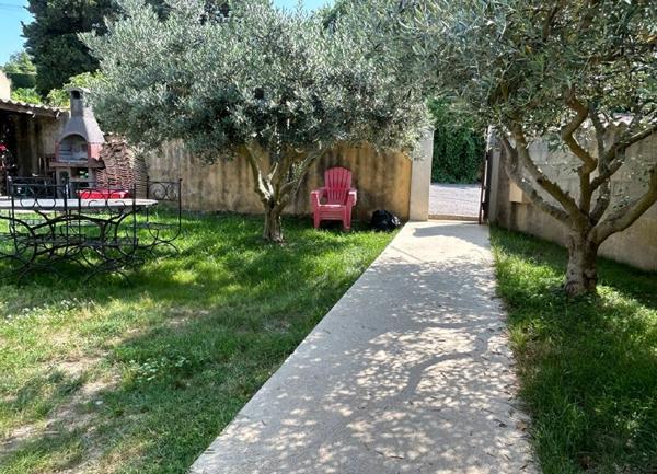 Maison à vendre    6 pièces • 128 m2 Vaison-la-Romaine