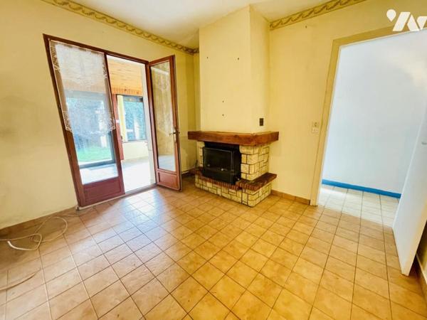 Maison individuelle sur sous-sol avec jardin