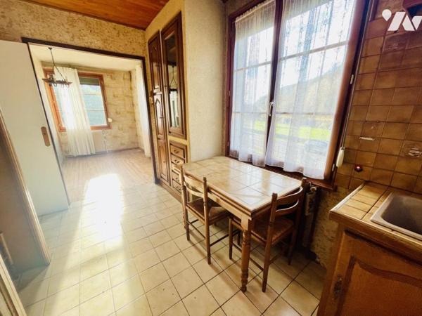 Maison individuelle sur sous-sol avec jardin