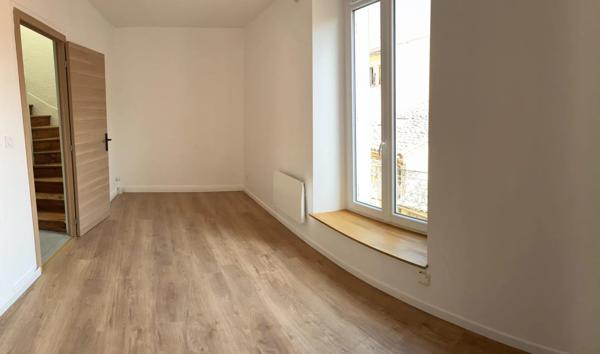 Appartement à louer à Tournon-sur-Rhône (07300)