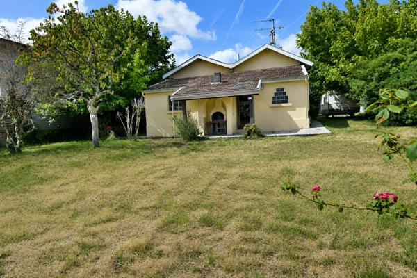 LE BOUSCAT – PLAIN-PIED AVEC GRAND TERRAIN 760 m², TRAM À PIED