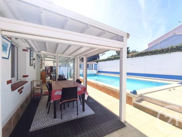 Maison à vendre  5 pièces - 115 m 2   ST HILAIRE DE RIEZ  - 85