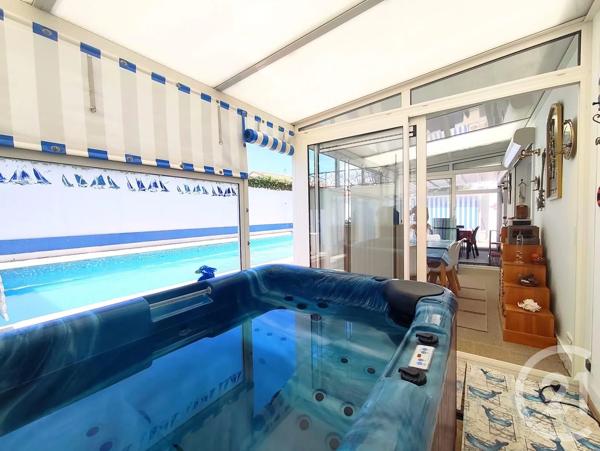 Maison à vendre  5 pièces - 115 m 2   ST HILAIRE DE RIEZ  - 85