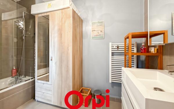 Appartement à vendre    2 pièces • 44,70 m2 Bandol