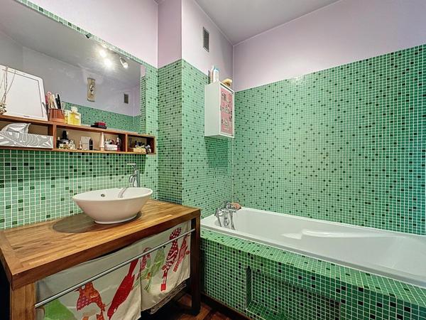 F5 esprit maison avec jardin, terrasse et sous-sol