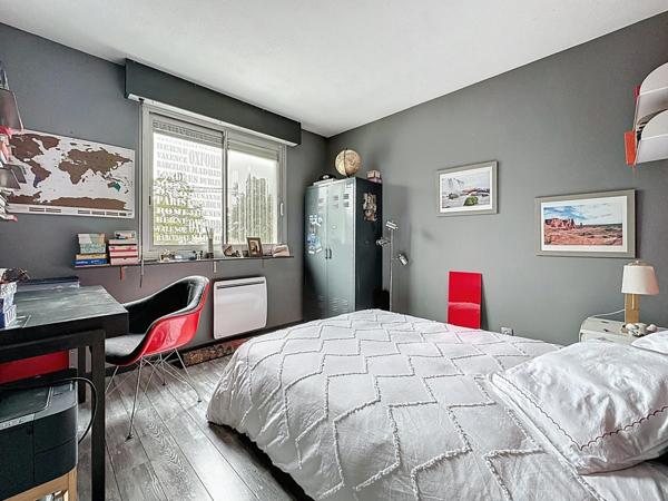 F5 esprit maison avec jardin, terrasse et sous-sol