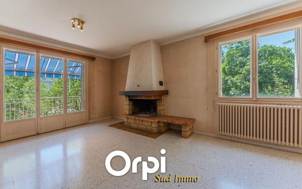 Maison à vendre    5 pièces •  Privas