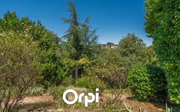 Maison à vendre    5 pièces •  Privas