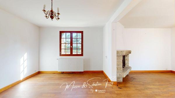 Grande maison familiale entre bourg et plages