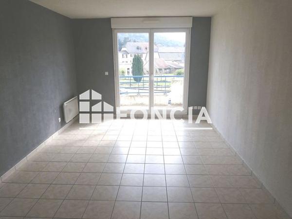 Location Appartement 3 pièces 55.2 m² - 149 BIS RUE DE LA HOUVE Creutzwald 57150