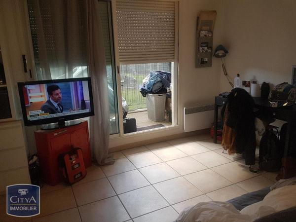 Appartement à louer 1 pièce 21.86m²