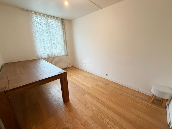 Appartement Cergy 4 pièce(s) 86 m2 229 000 € **  - Référence  2309