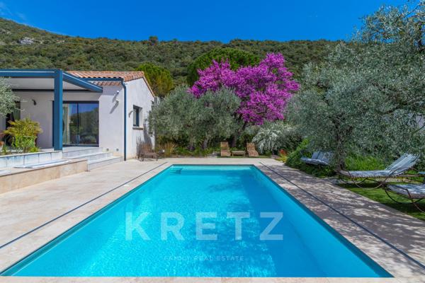 Villa d’Exception à Nyons  – Luxe, Raffinement et Panorama Provençal
