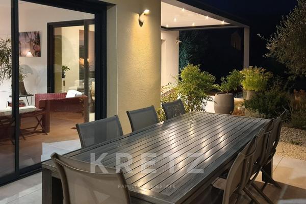 Villa d’Exception à Nyons  – Luxe, Raffinement et Panorama Provençal
