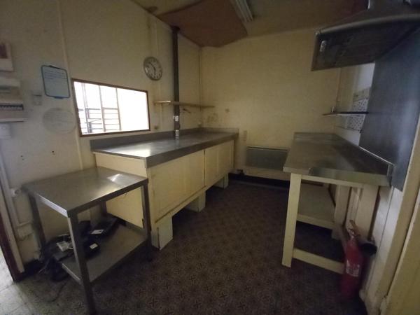 Local commercial · Location Grenoble (38000)