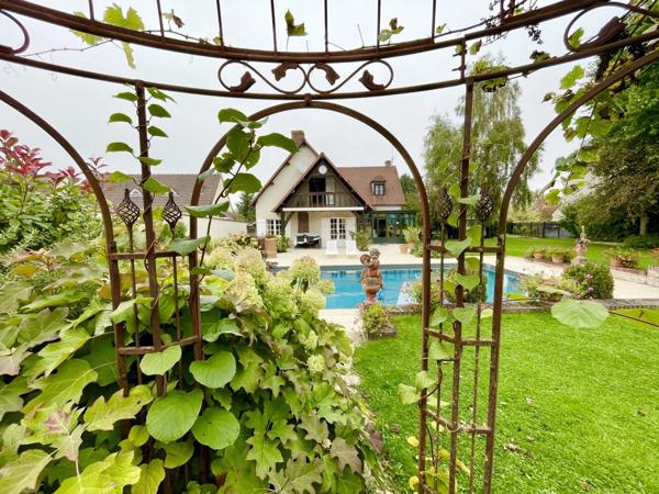 Vente Propriété 7 pièces 213 m2 à Houdan