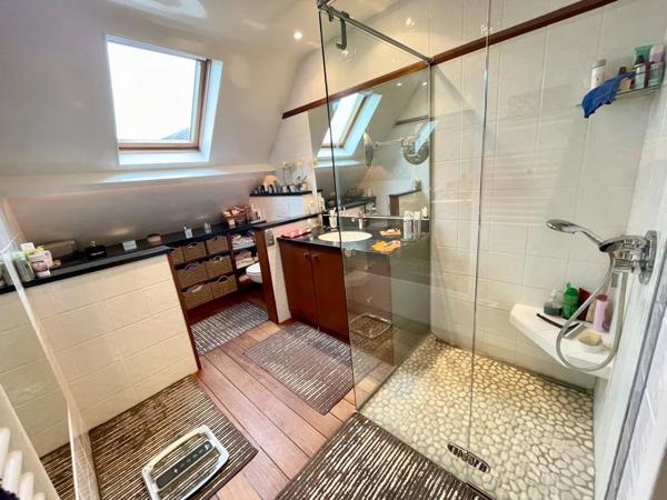 Vente Propriété 7 pièces 213 m2 à Houdan