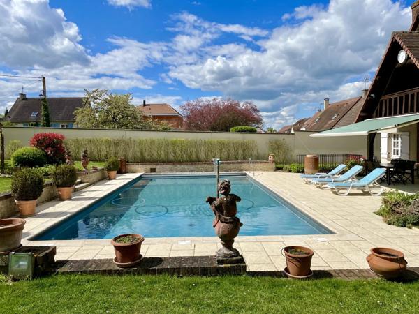 Vente Propriété 7 pièces 213 m2 à Houdan