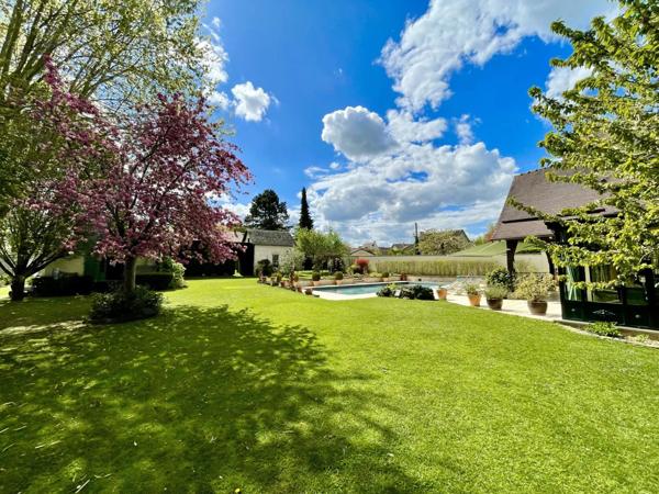 Vente Propriété 7 pièces 213 m2 à Houdan