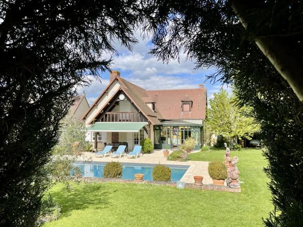 Vente Propriété 7 pièces 213 m2 à Houdan