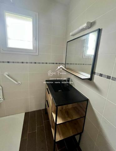 Maison de campagne bien située à Yzeures-sur-Creuse