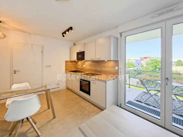 STUDIO A LOUER A VANDOEUVE LES NANCY - BELLES PRESTATIONS