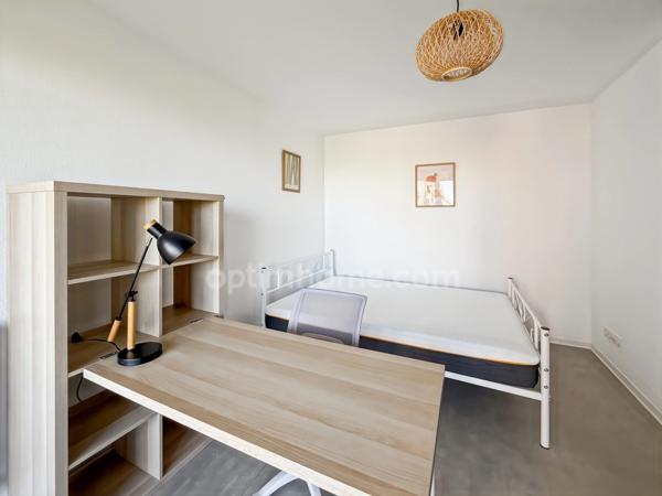 STUDIO A LOUER A VANDOEUVE LES NANCY - BELLES PRESTATIONS