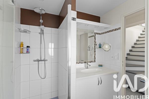 Maison à vendre 6 pièces 163 m² Tourves