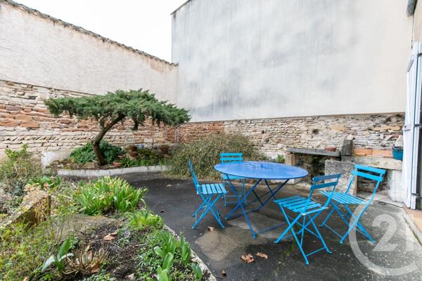 Appartement Studio à vendre  1 pièce - 22,32 m 2   BELLEVILLE  - 69