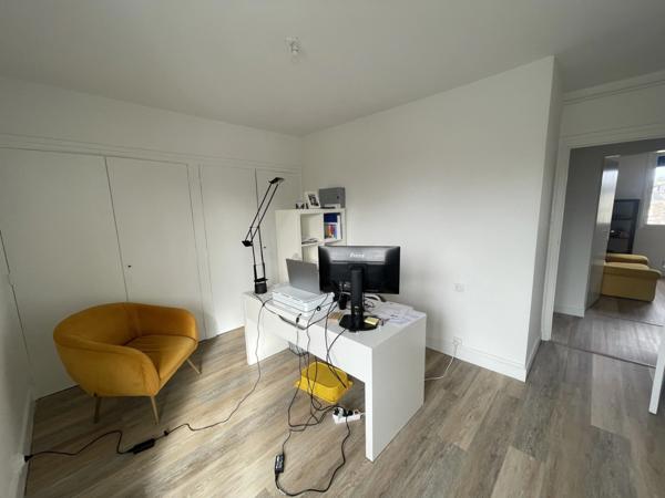 Saumur Appartement rénové de 84m2 avec cave; Idéal pour Investissement locatif ou premier achat Belle luminosité!