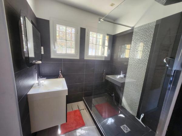 Allauch (13190) BASTIDE / MAISON / VILLA, 350 m² AU CALME - VUE PANORAMIQUE GARLABAN - PISCINE, MARSEILLE 11ème ALLAUCH / LA