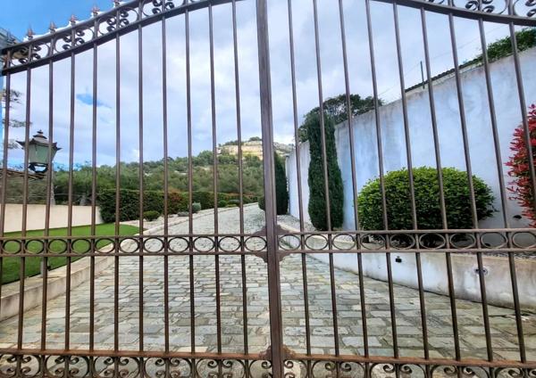 Allauch (13190) BASTIDE / MAISON / VILLA, 350 m² AU CALME - VUE PANORAMIQUE GARLABAN - PISCINE, MARSEILLE 11ème ALLAUCH / LA