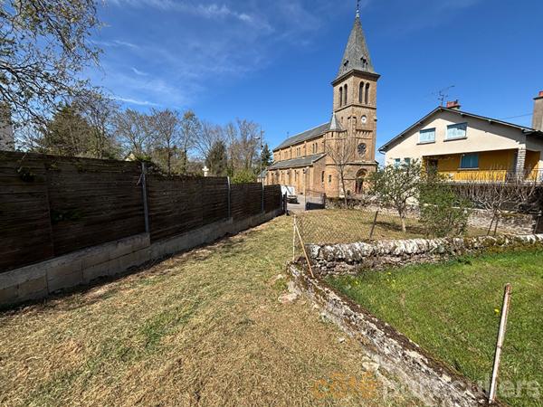 Vente ImmeubleFLAVIN (12450)