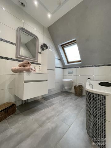 EXCLUSIVITE- OBERHOFFEN-sur-Moder, maison de maître de 174m² Oberhoffen-sur-Moder (67240)